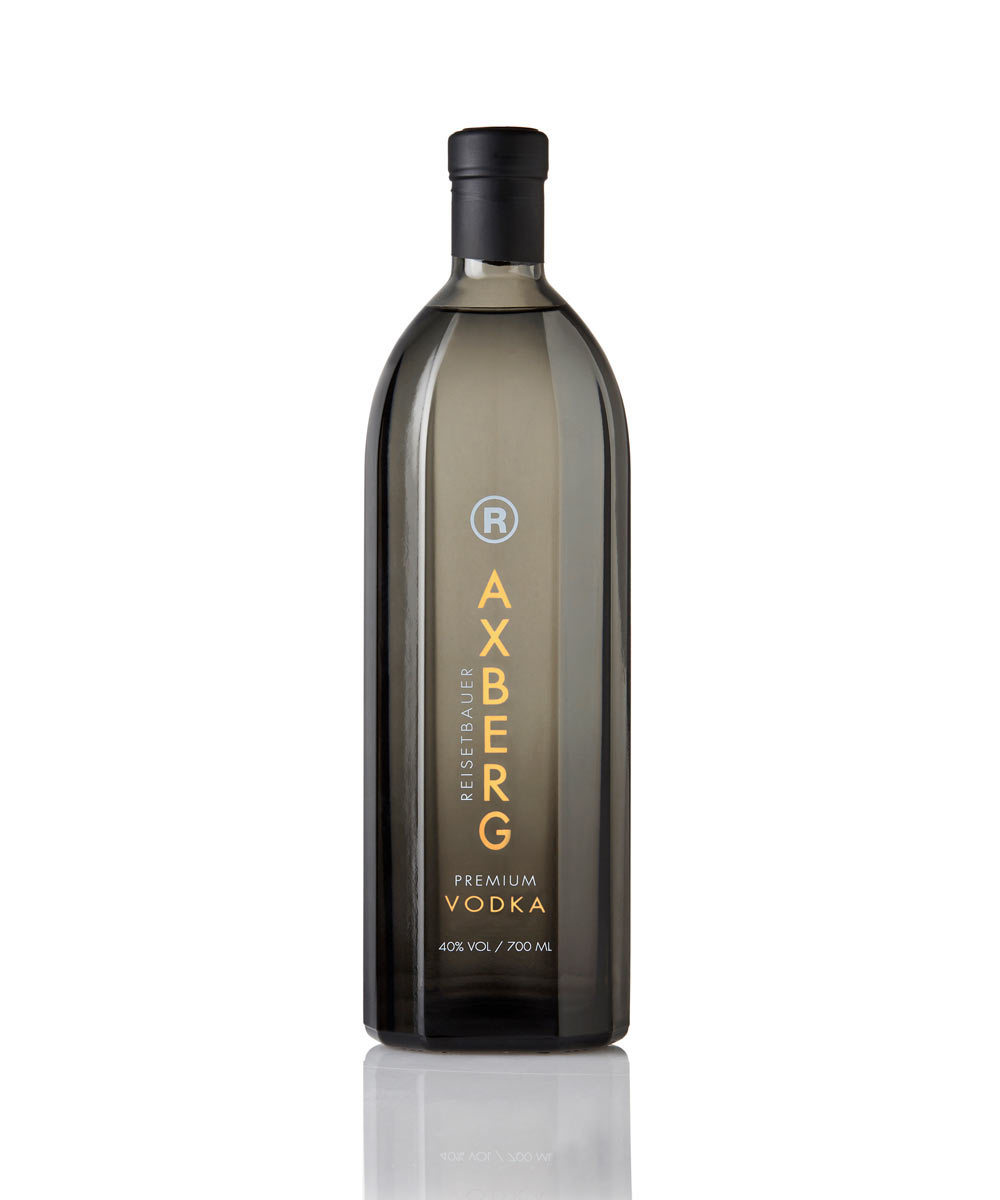 Hans Reiselbauer Axberg Vodka 750 ml