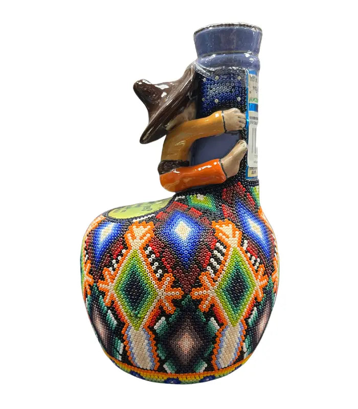 Don Pipocho Extra Anejo Ceramic Chaquira 750ml