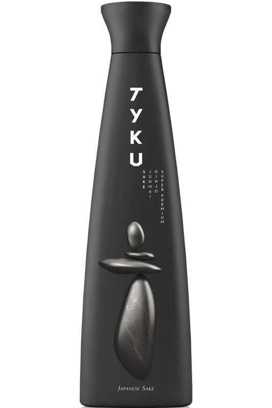 Tyku Junmai Ginjo Sake black
