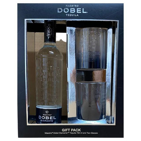 Maestro Dobel Diamante with two glasses Gift Pack